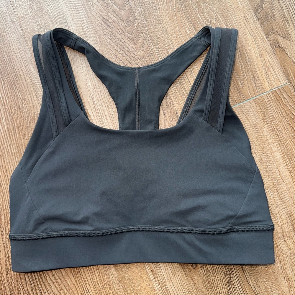 Lululemon Geared to Train Bra